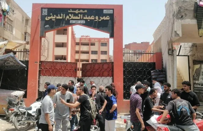 اختلاف وجهات نظر طلاب «الثانوية الأزهرية» في الشرقية عقب امتحان مادة الرياضيات البحتة