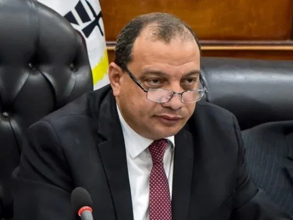 رئيس جامعة بني سويف: البرامج المهنية للدراسات العليا مفتاح تحقيق النجاح لرجال الأعمال وقادة المستقبل