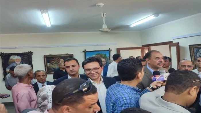 وزير الثقافة ومحافظ سوهاج يطلقان بيت ثقافة أخميم بعد تجديده