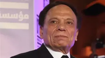 ما هي تفاصيل تصريحات أشرف زكي حول صحة الزعيم عادل إمام؟ (حصري)