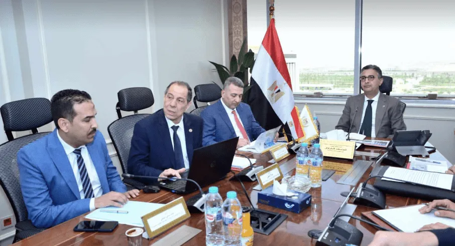 وزير التموين يأمر بتحسين أداء مصانع شركة السكر وتجديد خطوط الإنتاج. وزير التموين يأمر بتحسين أداء مصانع شركة السكر وتجديد خطوط الإنتاج.
