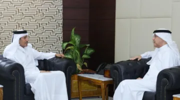 رئيس المؤسسة القطرية للإعلام يلتقي بالسفير الكويتي