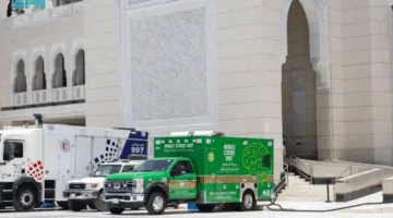 في خلال 16 دقيقة.. العربة الطبية الوحيدة من نوعها في الشرق الأوسط تنقذ حاجًا أوغنديًا من نزيف دماغي خطير.