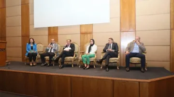 البيئة” تعقد مناقشة حول “التنظيمات المتعلقة بسلسلة قيمة البلاستيك