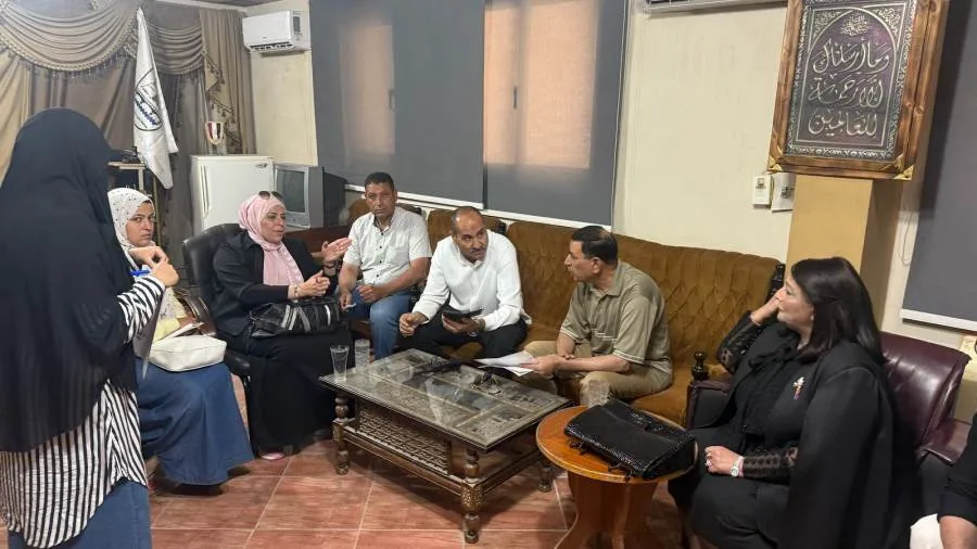 سكرتير بني سويف يستمر في متابعة ملف التصالح ميدانياً خلال زيارته لمركز ناصر سكرتير بني سويف يستمر في متابعة ملف التصالح ميدانياً خلال زيارته لمركز ناصر