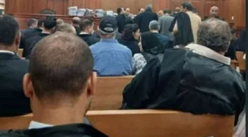 “ما لم يقم به هولاكو في بغداد: محامي مصري يقرر محاكمة ‘الشرع’ بسبب اتهامات مثيرة. فما هي الأسباب، وهل هناك صلة بتفضيل السعودية لدمشق على القاهرة؟ وكيف سيتعامل ‘الجولاني’ مع هذه المحاكمة؟”