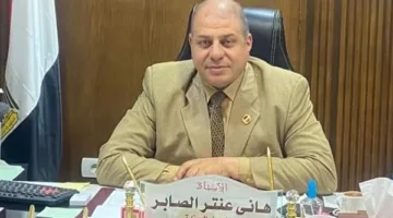 مدير تعليم قنا يقرر إلغاء امتحان 5 طلاب ضُبطوا بحوزتهم هواتف محمولة داخل القاعة.