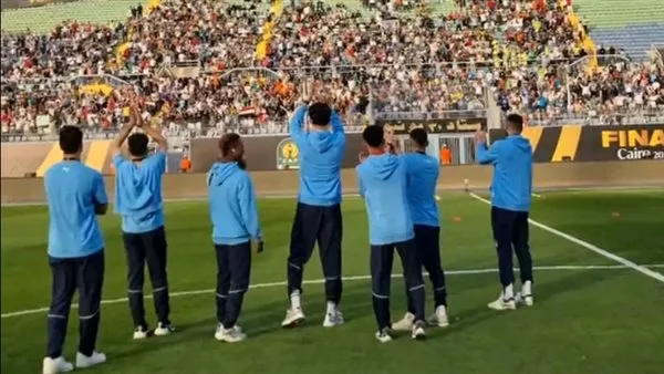 بيراميدز يواجه صن داونز في نهائي دوري أبطال إفريقيا: يورشيتش يكشف التشكيلة ويؤكد الدعم الجماهيري.