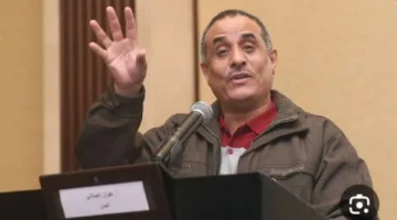 محمد المخلافي: كيف يتحول الشاعر إلى لغة، وتصبح اللغة عالماً تخيلياً في ألبومات آدم الثاني لعليوان الجيلاني.