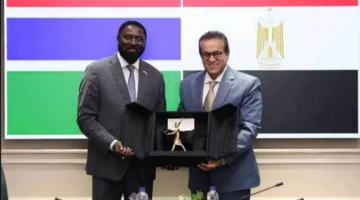 وزير الصحة المصري ووزير الخارجية الجامبي يناقشان تعزيز التعاون بين البلدين