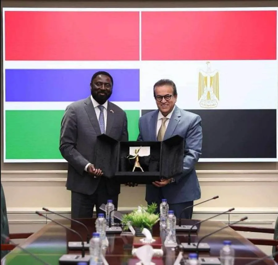 وزير الصحة المصري ووزير الخارجية الجامبي يناقشان تعزيز التعاون بين البلدين وزير الصحة المصري ووزير الخارجية الجامبي يناقشان تعزيز التعاون بين البلدين