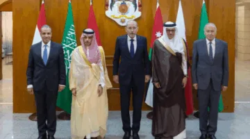 اللجنة العربية الإسلامية تجرى اجتماعاً افتراضياً مع رئيس السلطة الفلسطينية حول غزة