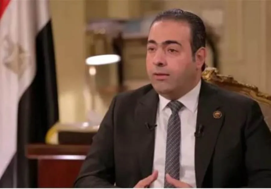 رئيس لجنة الشباب في البرلمان يبارك لنادي بيراميدز انتصاره في بطولة أفريقيا لأول مرة في تاريخه. رئيس لجنة الشباب في البرلمان يبارك لنادي بيراميدز انتصاره في بطولة أفريقيا لأول مرة في تاريخه.