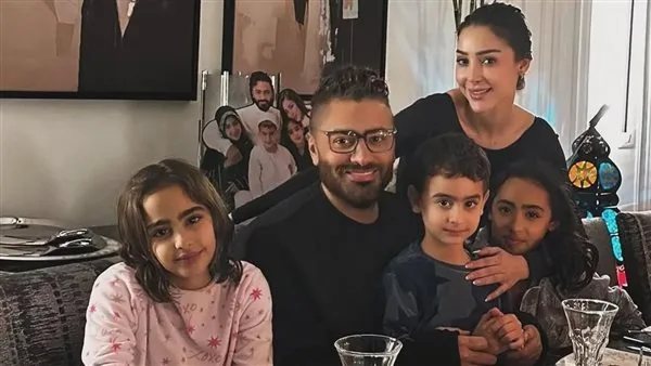 ابن تامر حسني يواجه أزمة صحية.. وبسمة بوسيل تناشد الناس بالدعاء له ابن تامر حسني يواجه أزمة صحية.. وبسمة بوسيل تناشد الناس بالدعاء له