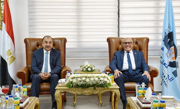 وزير قطاع الأعمال: الحاجة إلى التكنولوجيا الحديثة لتعزيز قدرة الصناعة المحلية وتقليل الاعتماد على الواردات وزير قطاع الأعمال: الحاجة إلى التكنولوجيا الحديثة لتعزيز قدرة الصناعة المحلية وتقليل الاعتماد على الواردات