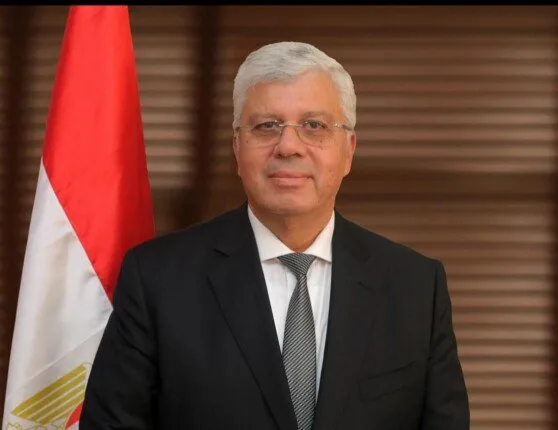 التعليم العالي: إغلاق مؤسسة «الخبراء العرب للهندسة والإدارة» وإنشاء قائمة سوداء للكيانات الوهمية.