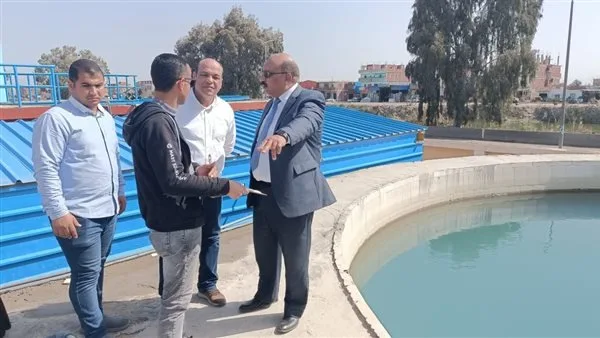 رئيس خدمة مياه القناة يقوم بزيارة مفاجئة للمحطات لمراقبة سير العمل استعداداً لعيد الأضحى. رئيس خدمة مياه القناة يقوم بزيارة مفاجئة للمحطات لمراقبة سير العمل استعداداً لعيد الأضحى.