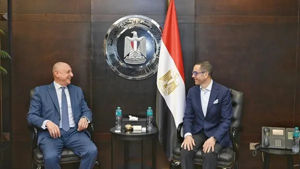 شركة آبل العالمية تعتزم افتتاح متجر رسمي وإطلاق مشاريع جديدة في مصر