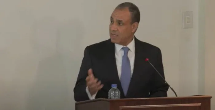 وزير الخارجية: محطة الضبعة النووية تعد دعامة رئيسية لمصر لتعزيز تنوع مصادر الطاقة. وزير الخارجية: محطة الضبعة النووية تعد دعامة رئيسية لمصر لتعزيز تنوع مصادر الطاقة.