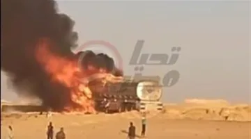 نقدم الصور الأولى لحادث احتراق سيارة مع ركابها على طريق الواحات.