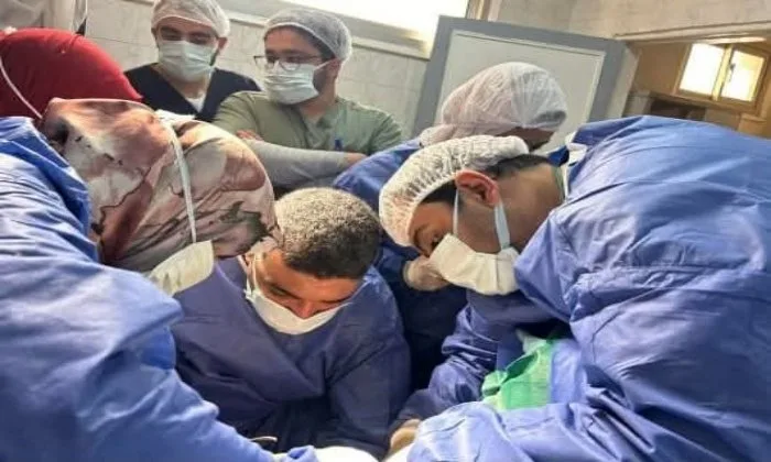 إنقاذ حياة مريض مصاب بالغرغرينا في القولون والأمعاء الدقيقة بمستشفى بنها الجامعي إنقاذ حياة مريض مصاب بالغرغرينا في القولون والأمعاء الدقيقة بمستشفى بنها الجامعي