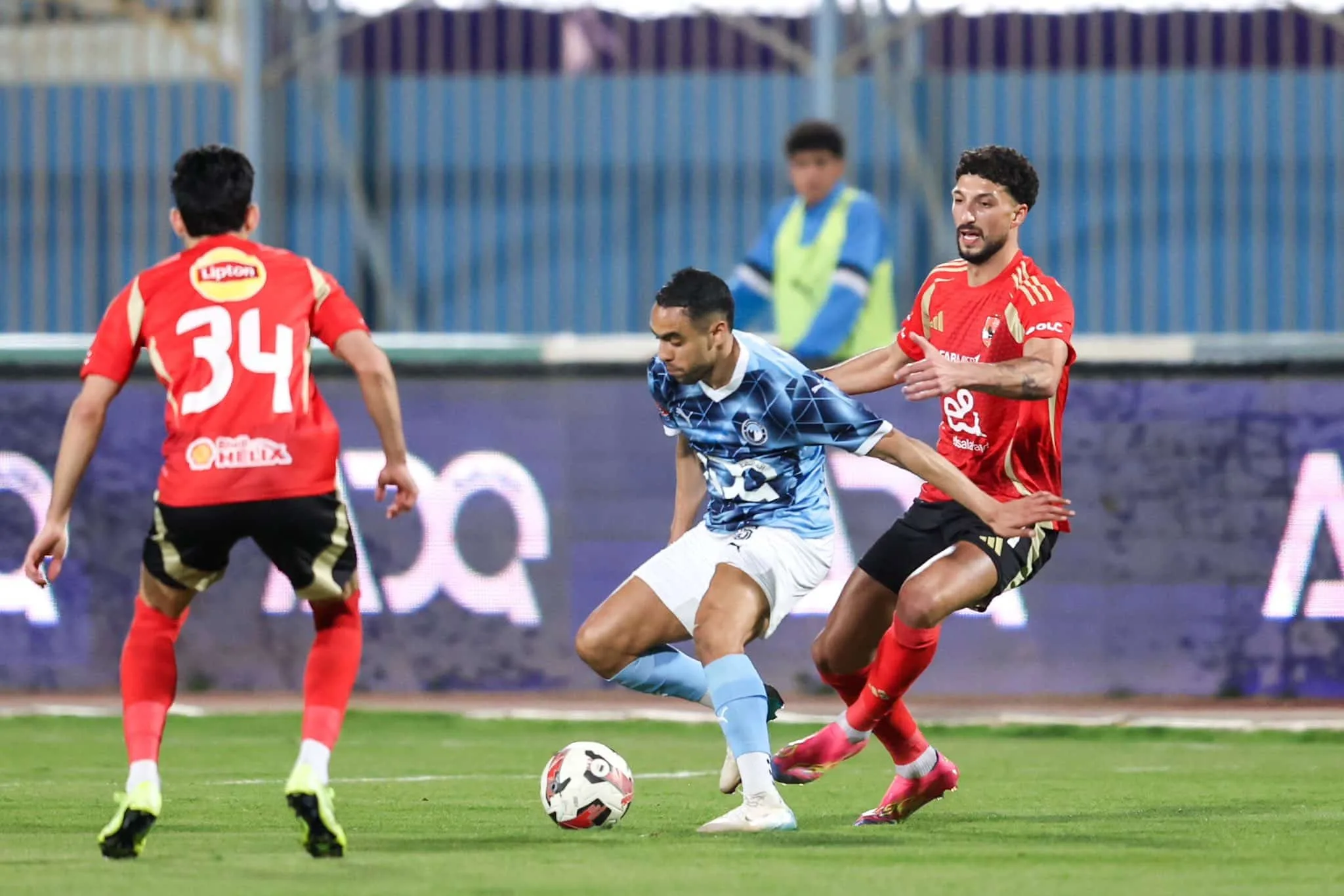 استبعاد الأهلي من كأس العالم 2029 بعد فوز بيراميدز بلقب دوري الأبطال.. شوبير يعلّق