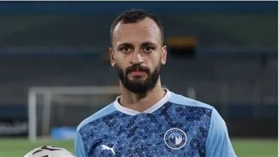 “لا بأس لأي شخص كان يتمنى لنا الفشل”.. مروان حمدي، لاعب بيراميدز، يرسل رسائل قوية بعد الفوز بلقب دوري الأبطال. “لا بأس لأي شخص كان يتمنى لنا الفشل”.. مروان حمدي، لاعب بيراميدز، يرسل رسائل قوية بعد الفوز بلقب دوري الأبطال.