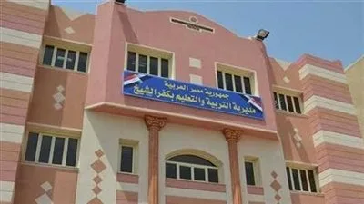 في اليوم الثالث من امتحانات الشهادة الإعدادية.. ضبط 3 حالات غش وتحويل رئيس اللجنة والمراقب للتحقيق وإبعادهما عن العمل. في اليوم الثالث من امتحانات الشهادة الإعدادية.. ضبط 3 حالات غش وتحويل رئيس اللجنة والمراقب للتحقيق وإبعادهما عن العمل.