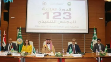 بقيادة المملكة، المجلس التنفيذي للألكسو يُنشئ 7 لجان ويوافق على عقد مؤتمر استثنائي لتعيين مدير عام مساعد للمنظمة.
