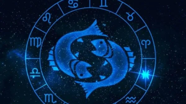توافق برج الحوت مع الأبراج الأخرى: دليل لفهم علاقاتك الناجحة مع برج الحوت