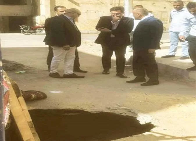 آثار وقلائد: ما الذي حققته اللجنة الثلاثية في “حفرة قصر ثقافة الأقصر”؟