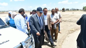 محافظ الدقهلية يزور موقع إنشاء منشأتين لتدوير النفايات البلدية والزراعية في بلقاس