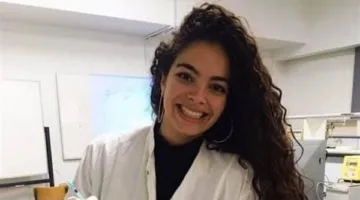 “التعليم العالي” تُهنئ صيدلانية مصرية بتميزها في الحصول على أفضل دكتوراه من جامعات باريس