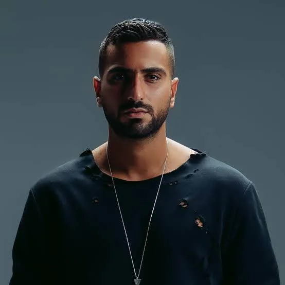 هاجر الشرنوبي: “تعليقات الناس كانت على قبلي ابني ومحمد الشرنوبي ابن عمي” هاجر الشرنوبي: “تعليقات الناس كانت على قبلي ابني ومحمد الشرنوبي ابن عمي”