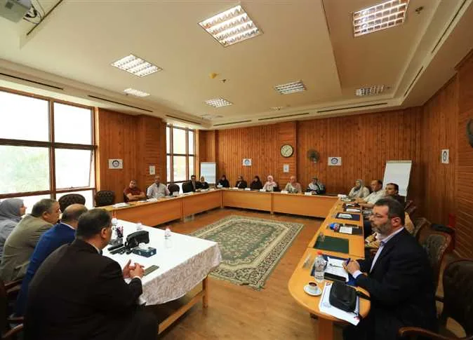 اختتام الدورة الثالثة لتدريب القيادات الجامعية في جامعة كفر الشيخ