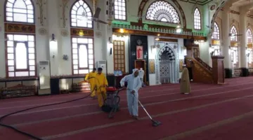 استعدادات صلاة عيد الأضحى: وزارة الأوقاف في البحر الأحمر تنظم حملات تعقيم وتنظيف للمساجد