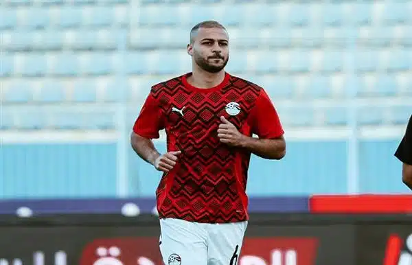 الأهلي في كأس العالم| استعارة أحمد رمضان بيكهام لمدة موسم وضم محمد شكري