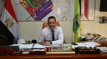 رئيس جهاز مدينة العاشر من رمضان يتدخل لنقل سائق حريق محطة الوقود إلى مستشفى أهل مصر لعلاج الحروق.