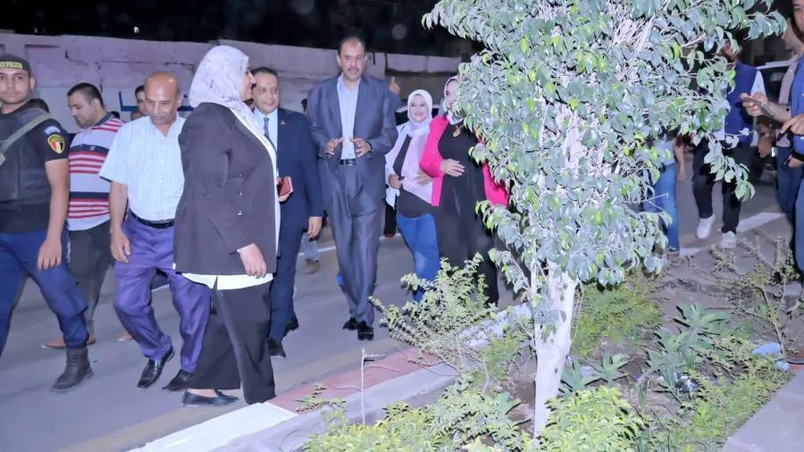 محافظ سوهاج يزور شارع أسيوط/سوهاج بعد إتمام أعمال التحديث والتجميل