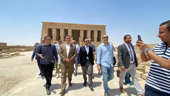 نائب محافظ قنا يحضر افتتاح مؤتمر صيدلة جنوب صعيد مصر الأول