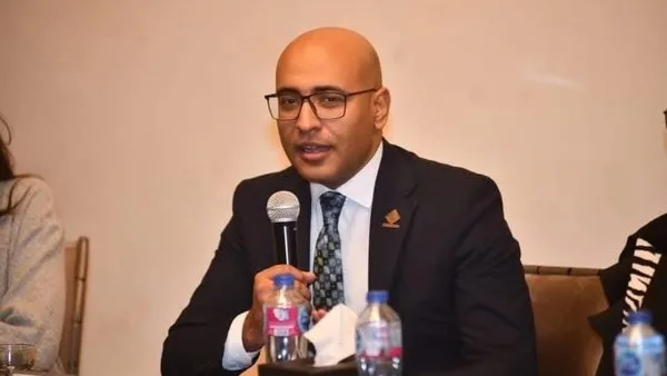 حضور النواب… حزب الإصلاح والنهضة يقيم حلقة نقاشية حول الثقافة والقيم الوطنية في الجمهورية الجديدة حضور النواب… حزب الإصلاح والنهضة يقيم حلقة نقاشية حول الثقافة والقيم الوطنية في الجمهورية الجديدة
