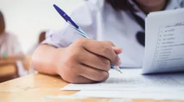 متحدث التعليم ينبه من عقوبة توثيق أوراق الامتحانات في اللجان «فيديو»