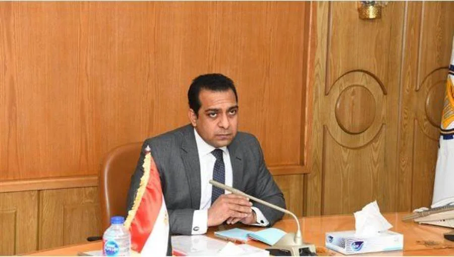 نائب محافظ قنا: نبذل قصارى جهدنا لدعم الأنشطة العلمية والمهنية