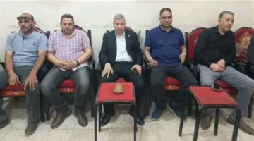 وكيل تعليم الشرقية يقدم التعازي في وفاة مدير مدرسة نتيجة حادث مؤسف بعد أداء مهامه.