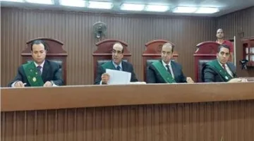 محكمة جنايات شبرا تحكم بالسجن المؤبد والمشدد على ربة منزل وعامل بتهمة تجارة المخدرات