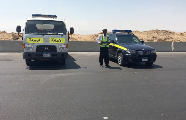 اتصل بنا في أي وقت… خدمة الإنقاذ على الطرق الصحراوية