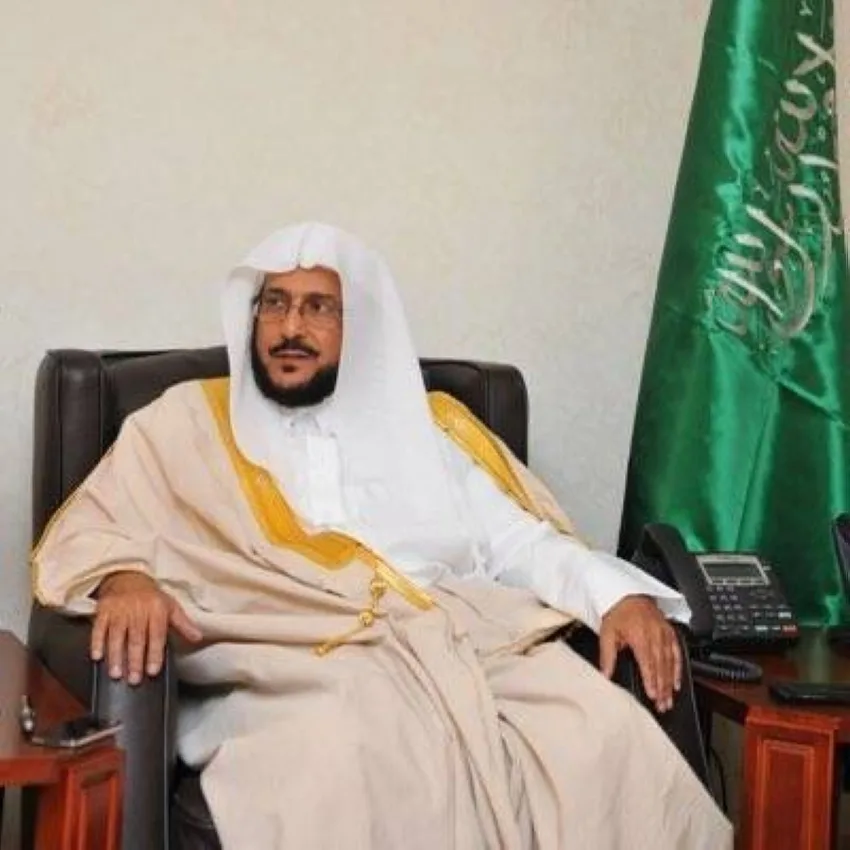 تقليل الزمن الفاصل بين الأذان والإقامة خلال الحج