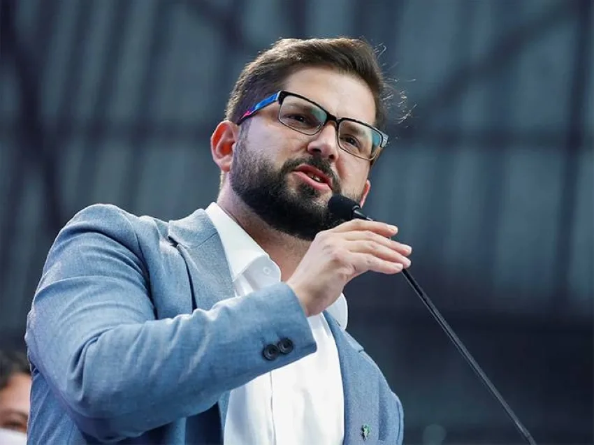 رئيس تشيلي يخطط لتشديد الضغوط على إسرائيل من خلال فرض حظر على الواردات
