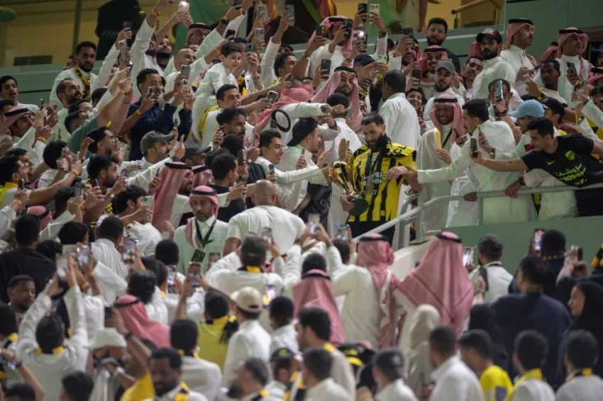 الاتحاد يتصدر العالم بعد تحقيق اللقب الثاني في الموسم الاتحاد يتصدر العالم بعد تحقيق اللقب الثاني في الموسم
