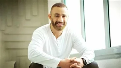 أحمد السقا ينسى التحديات ويحتفل بتخرج ابنته: “دائمًا فخور بكِ”